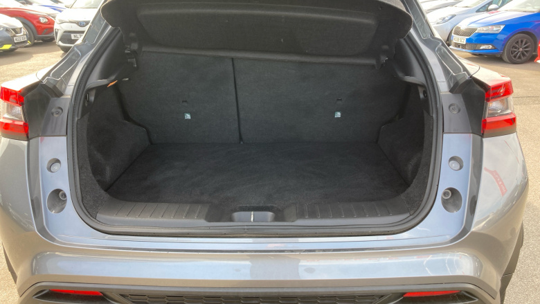 Nissan Juke 1.0 DiG-T 114 Tekna 5dr Petrol Hatchback